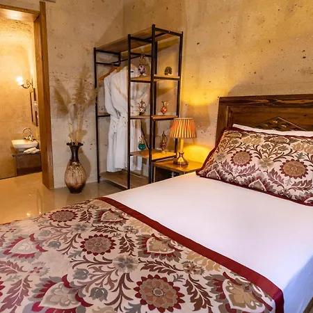 Lord Of Cappadocia غوريمِيه